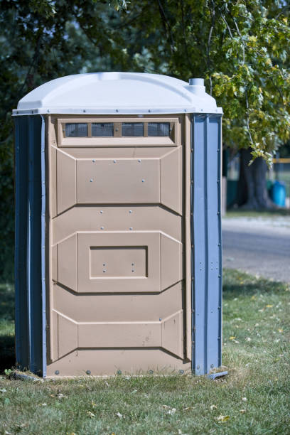 Best Portable bathroom rental  in Martins Additions, MD